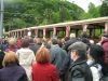 congresistas-esperando-el-tren-de-la-rum