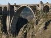 Detalle del Puente Gundián, de la línea vieja de Santiago-Ourense (aun en uso)
